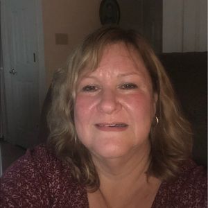 Meet your Posher, Carolyn